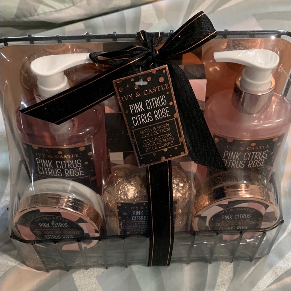 Pink Citrus Rose Body Wash Set